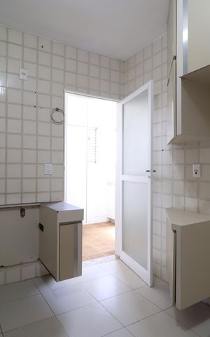 Apartamento para alugar com 117m², 3 quartos e 3 vagasCozinha