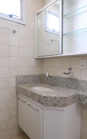 Apartamento para alugar com 117m², 3 quartos e 3 vagasBanheiro Social