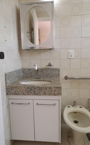 Apartamento para alugar com 117m², 3 quartos e 3 vagasBanheiro do Quarto 2