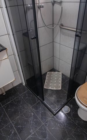 Apartamento à venda com 50m², 2 quartos e 1 vaga Apartamento à venda com 50m², 2 quartos e 1 vagaBanheiro