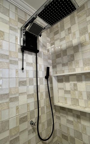 Apartamento para alugar com 45m², 2 quartos e 1 vaga Apartamento para alugar com 45m², 2 quartos e 1 vagaBanheiro