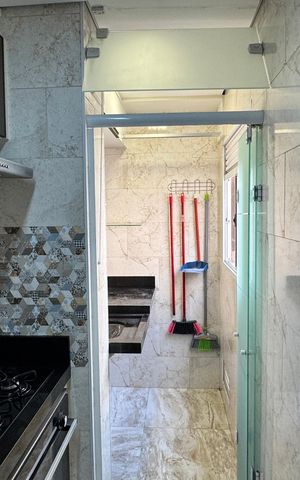 Apartamento para alugar com 45m², 2 quartos e 1 vaga Apartamento para alugar com 45m², 2 quartos e 1 vagaCozinha e Área de Serviço