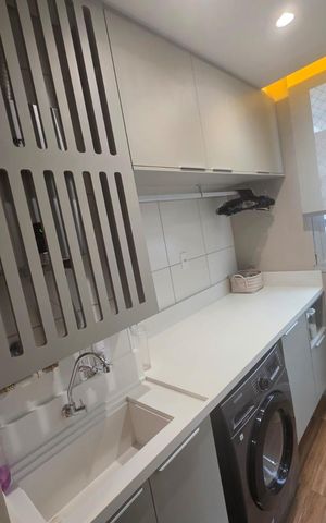 Apartamento à venda com 62m², 3 quartos e 1 vaga Apartamento à venda com 62m², 3 quartos e 1 vagaÁrea de serviço
