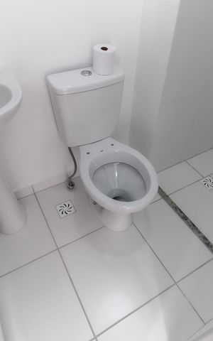 Apartamento para alugar com 44m², 2 quartos e sem vaga Apartamento para alugar com 44m², 2 quartos e sem vagaBanheiro