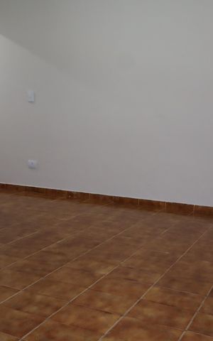 Casa para alugar com 80m², 2 quartos e 1 vagaSala