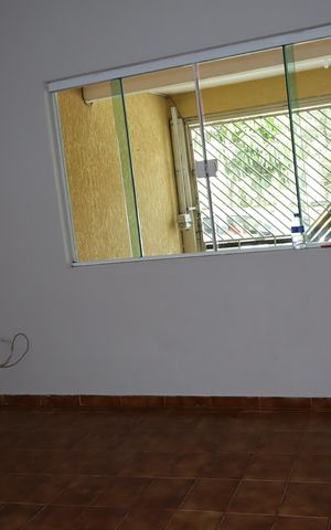 Casa para alugar com 80m², 2 quartos e 1 vagaSala