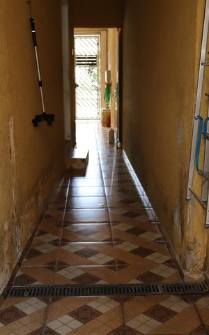Casa para alugar com 80m², 2 quartos e 1 vagaCorredor externo