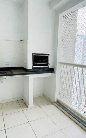 Apartamento para alugar com 90m², 3 quartos e 1 vaga Apartamento para alugar com 90m², 3 quartos e 1 vagaVaranda