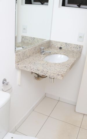 Apartamento para alugar com 60m², 2 quartos e 1 vagaBanheiro 1