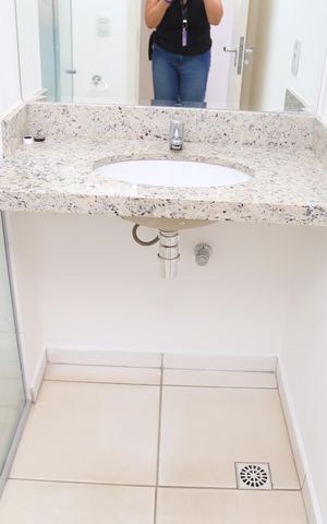 Apartamento para alugar com 60m², 2 quartos e 1 vagaBanheiro - quarto 2