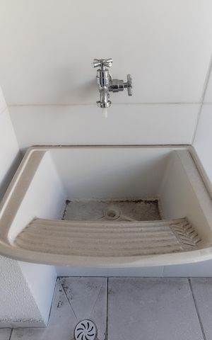 Apartamento para alugar com 44m², 2 quartos e sem vaga Apartamento para alugar com 44m², 2 quartos e sem vagaVaranda