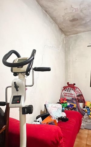 Casa à venda com 112m², 2 quartos e 2 vagas Casa à venda com 112m², 2 quartos e 2 vagasQuarto de Serviço