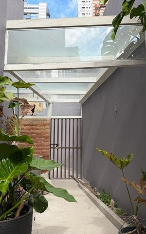 Casa à venda com 114m², 2 quartos e 1 vaga Casa à venda com 114m², 2 quartos e 1 vagaÁrea Externa