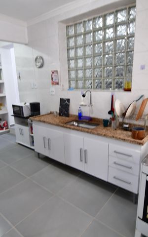 Casa à venda com 106m², 3 quartos e 3 vagasCozinha