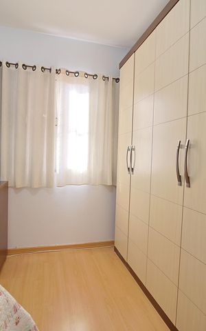Casa à venda com 243m², 3 quartos e 2 vagasQuarto 1
