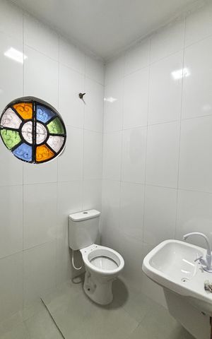 Casa à venda com 360m², 4 quartos e 2 vagasBanheiro