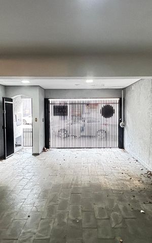 Casa à venda com 360m², 4 quartos e 2 vagasGaragem