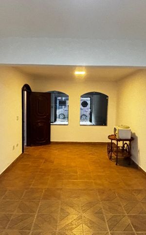 Casa à venda com 360m², 4 quartos e 2 vagasSala - Sala de Jantar 
