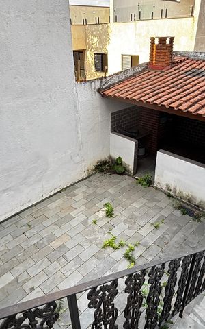 Casa à venda com 360m², 4 quartos e 2 vagasQuintal