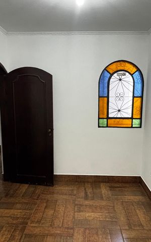 Casa à venda com 360m², 4 quartos e 2 vagasQuarto 1