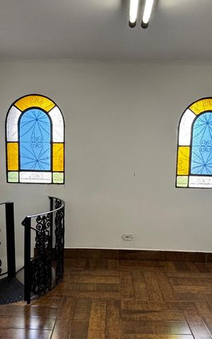 Casa à venda com 360m², 4 quartos e 2 vagasSala Tv