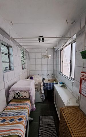 Casa à venda com 80m², 2 quartos e sem vaga Casa à venda com 80m², 2 quartos e sem vagaÁrea de serviço