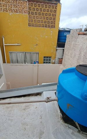 Casa à venda com 80m², 2 quartos e sem vaga Casa à venda com 80m², 2 quartos e sem vagaÁrea externa