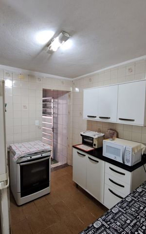 Casa à venda com 80m², 2 quartos e sem vaga Casa à venda com 80m², 2 quartos e sem vagaCozinha