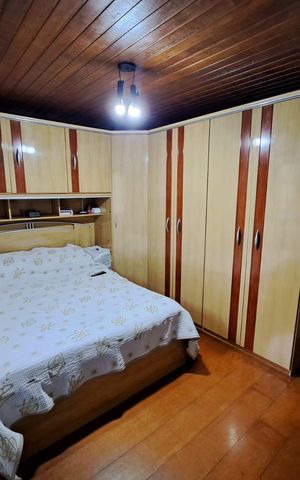Casa à venda com 80m², 2 quartos e sem vaga Casa à venda com 80m², 2 quartos e sem vagaQuarto