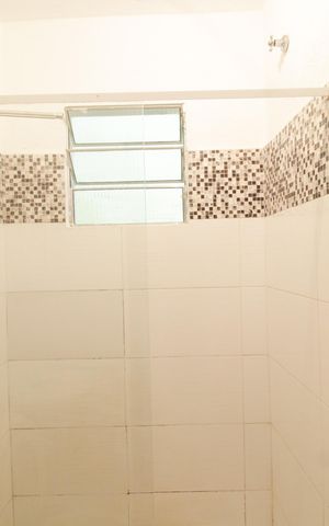 Casa para alugar com 30m², 1 quarto e sem vaga Casa para alugar com 30m², 1 quarto e sem vagaBanheiro