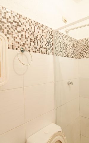 Casa para alugar com 30m², 1 quarto e sem vaga Casa para alugar com 30m², 1 quarto e sem vagaBanheiro