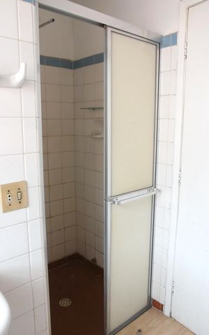 Casa para alugar com 365m², 4 quartos e 2 vagas Casa para alugar com 365m², 4 quartos e 2 vagasBanheiro