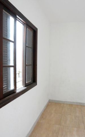 Casa para alugar com 365m², 4 quartos e 2 vagas Casa para alugar com 365m², 4 quartos e 2 vagasQuarto 2