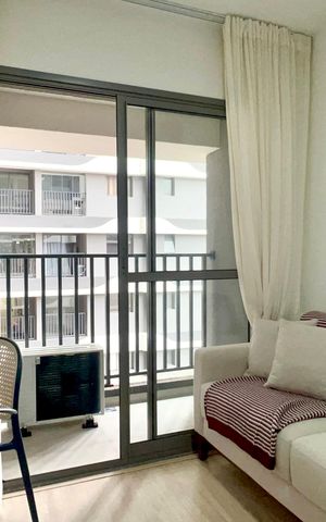 Studio para alugar com 27m², 1 quarto e sem vaga Studio para alugar com 27m², 1 quarto e sem vagaSala