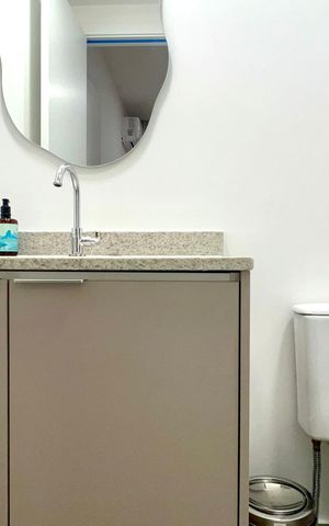 Studio para alugar com 27m², 1 quarto e sem vaga Studio para alugar com 27m², 1 quarto e sem vagaBanheiro da Suíte