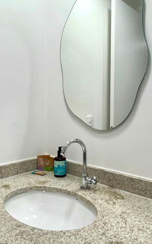 Studio para alugar com 27m², 1 quarto e sem vaga Studio para alugar com 27m², 1 quarto e sem vagaBanheiro da Suíte