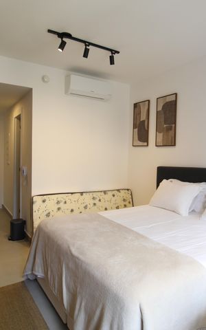 Studio para alugar com 30m², 1 quarto e 1 vagaSala/Quarto