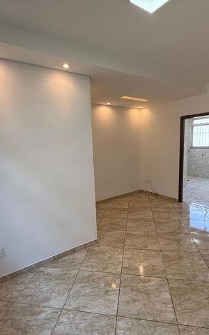 Apartamento para alugar com 80m², 3 quartos e 2 vagas Apartamento para alugar com 80m², 3 quartos e 2 vagasSala