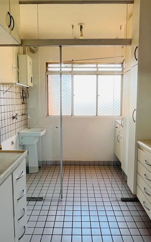 Apartamento para alugar com 88m², 3 quartos e 1 vaga Apartamento para alugar com 88m², 3 quartos e 1 vagaCozinha/Área de serviço