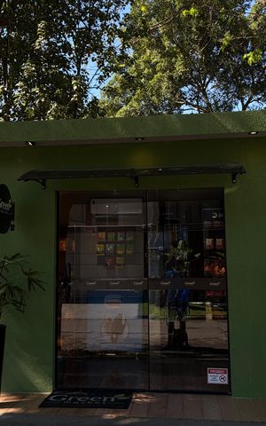 Casa de condomínio para alugar com 470m², 3 quartos e 3 vagas Casa de condomínio para alugar com 470m², 3 quartos e 3 vagasÁrea externa