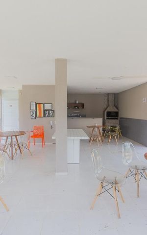 Apartamento à venda com 45m², 2 quartos e 1 vaga Apartamento à venda com 45m², 2 quartos e 1 vagaÁrea comum - Churrasqueira