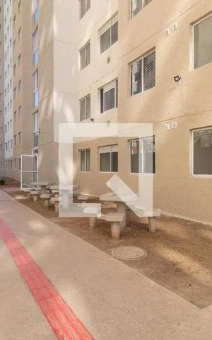 Apartamento para alugar com 33m², 2 quartos e sem vaga