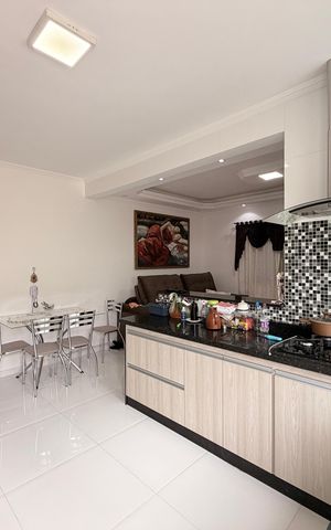 Casa à venda com 123m², 2 quartos e 2 vagasCozinha