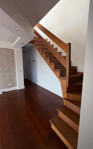 Apartamento para alugar com 180m², 3 quartos e 1 vaga