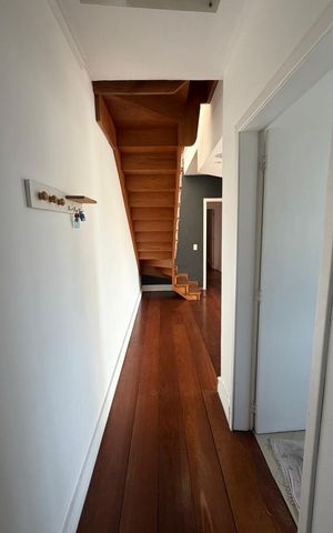 Apartamento para alugar com 180m², 3 quartos e 1 vaga