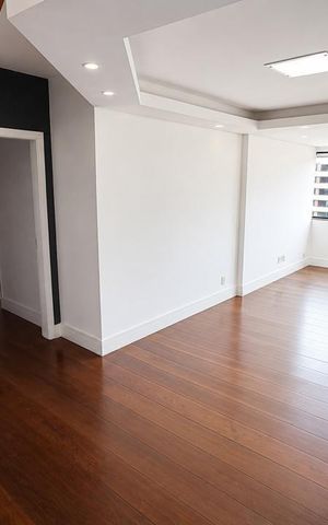 Apartamento para alugar com 180m², 3 quartos e 1 vaga