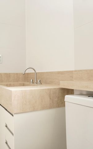 Apartamento à venda com 87m², 3 quartos e 2 vagas Apartamento à venda com 87m², 3 quartos e 2 vagasBanheiro da Suíte