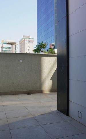 Apartamento à venda com 153m², 3 quartos e 2 vagas Apartamento à venda com 153m², 3 quartos e 2 vagasÁrea privativa