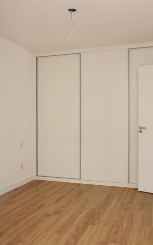Apartamento à venda com 153m², 3 quartos e 2 vagas Apartamento à venda com 153m², 3 quartos e 2 vagasSuíte