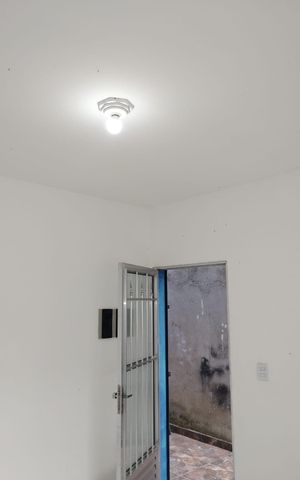 Casa para alugar com 60m², 2 quartos e sem vaga Casa para alugar com 60m², 2 quartos e sem vagaSala